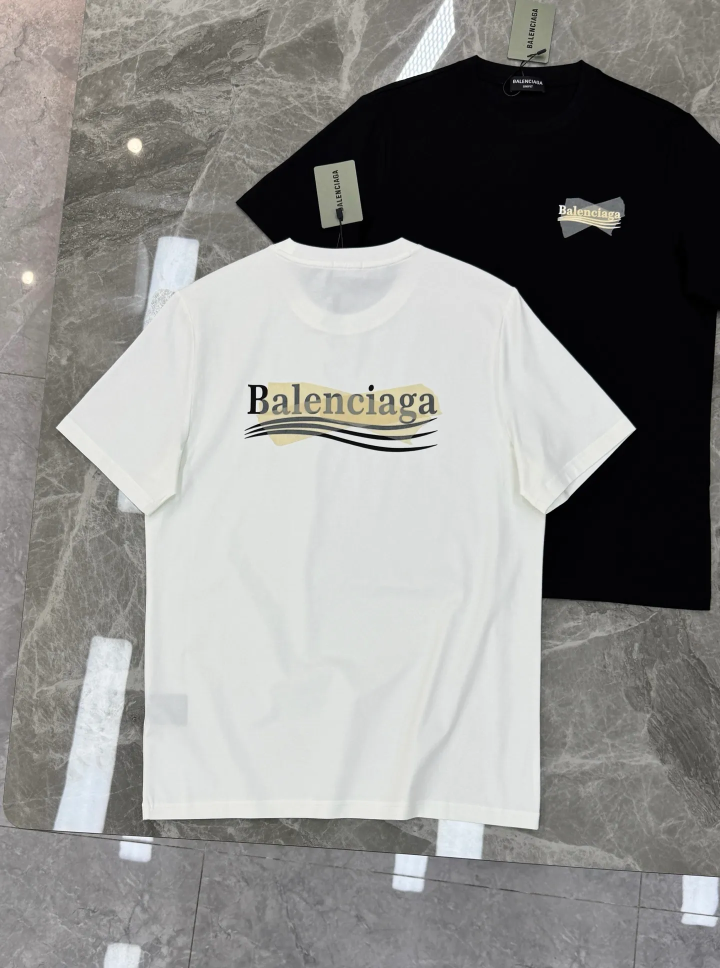 ⚜️Balenciaga 26s New Arrival T . . ， ！ ， Breathable， Versatile！ logo ， ， ✨ or ， get ！ . ：Black.White.Sizes：M-3XL（S 4XL ）175/145 XL